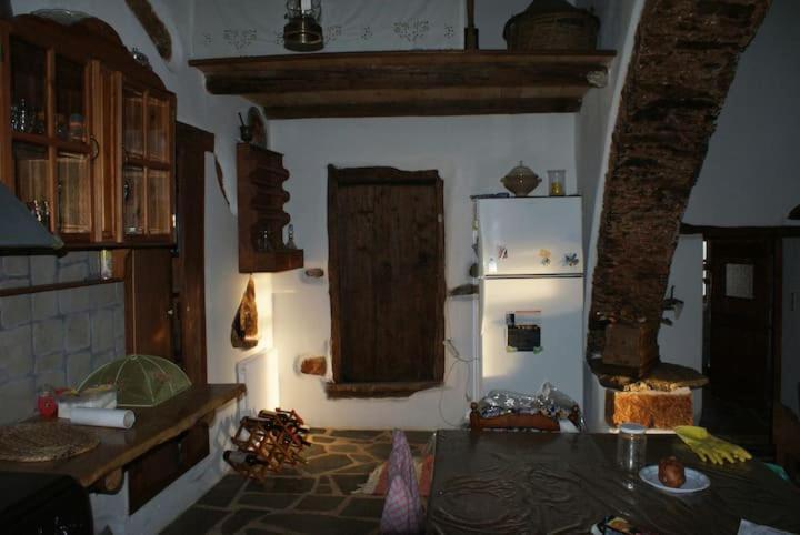 Afrodite'S House-Restaurated Oil Factory Agia  Exterior foto